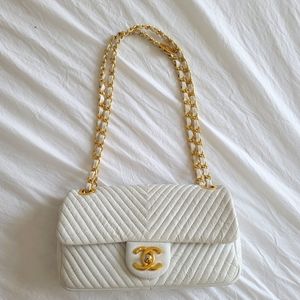 Chanel Aged Calfskin Surpique Chevron Small Flap